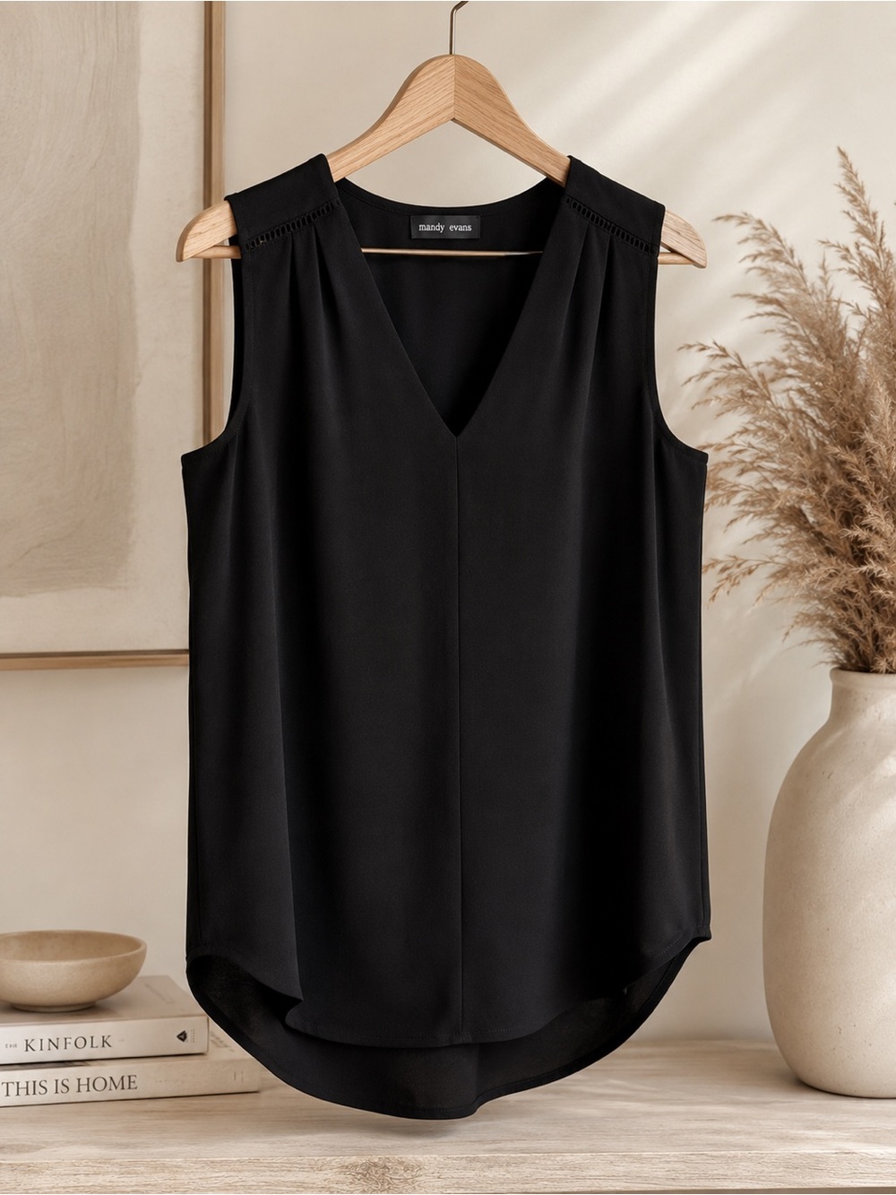 Mandy Evans Black Sleeveless‎ Crepe Blouse Women’s Large V-Neck Top
